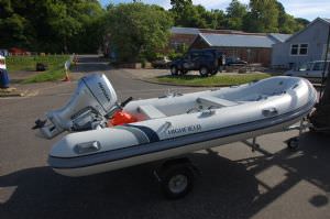 Highfield Classic 380 (click for enlarged image)